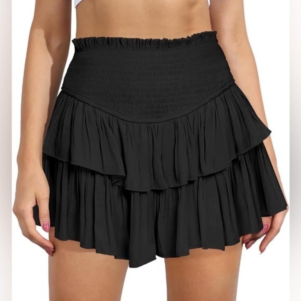 ee:some Black Ruffle Medium Mini Skirt NWOT smocked waist